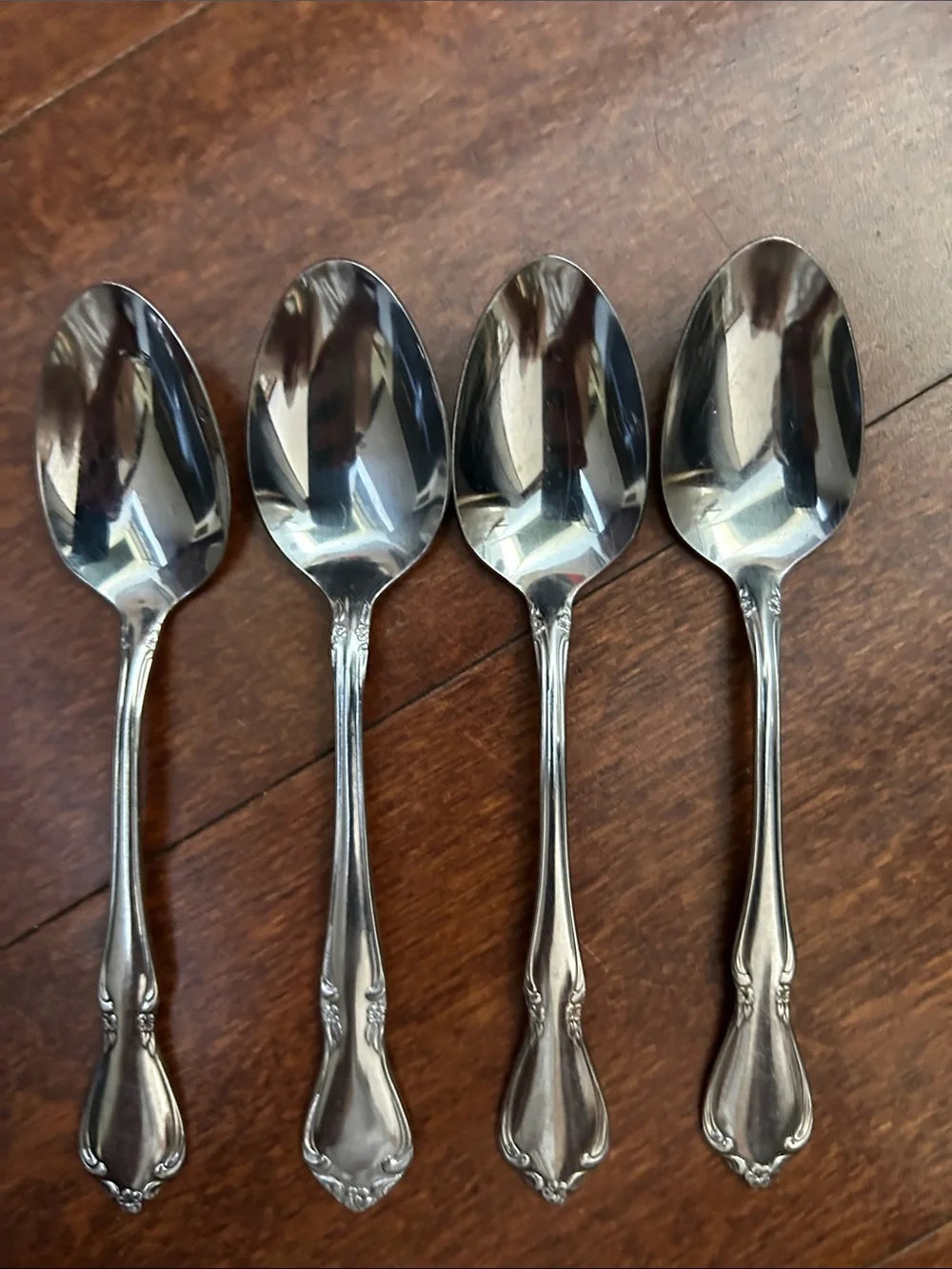 Vintage Oneida Craft Chateaux Deluxe Stainless Steel Flatware Set - 27 Pieces